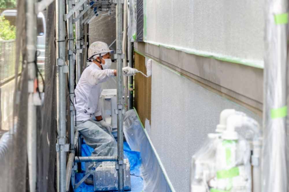 断熱塗装と遮熱塗装の違いと機能をわかりやすく解説