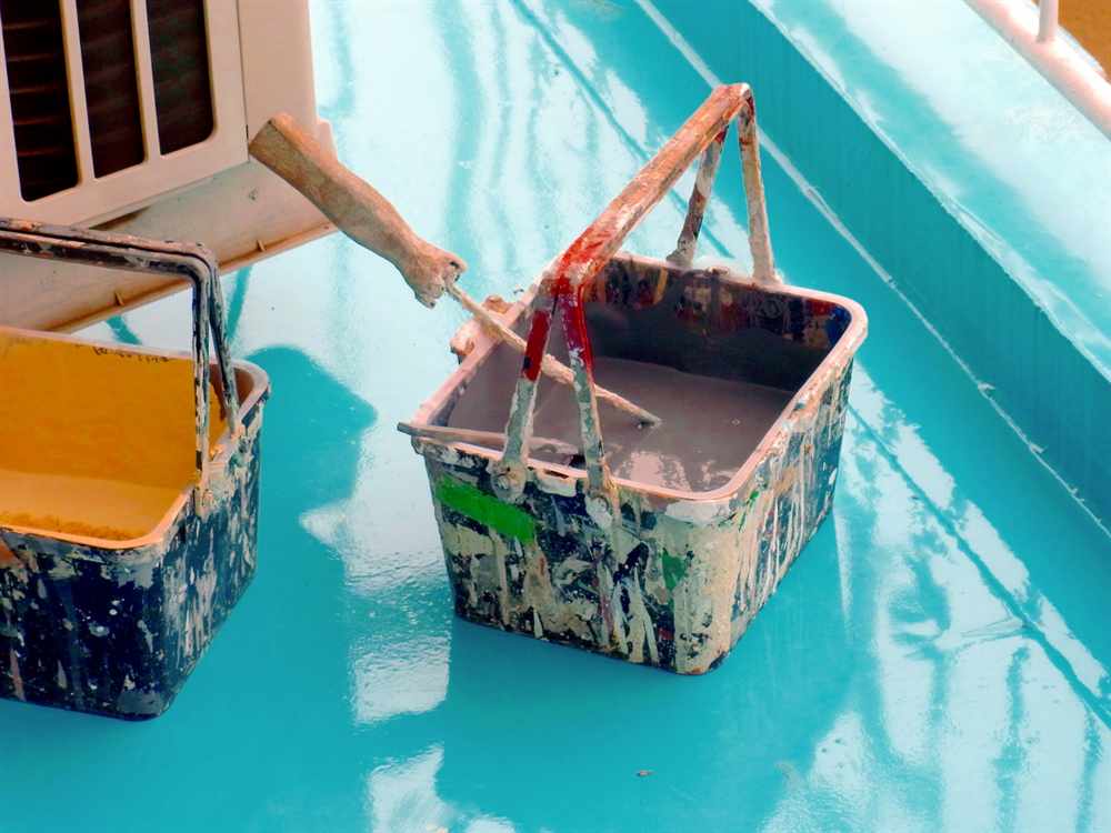 工場・倉庫の屋上防水を後回しにするリスクとは